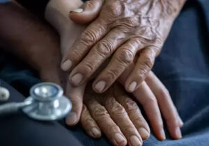 الذكاء الاصطناعي.. اختبار دم يبشر بإمكانية اكتشاف مرض باركنسون مبكرًا