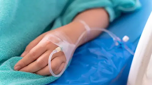 أطباء اقتربوا من “حل اللغز”.. لمَ يصاب الشباب بسرطان القولون؟