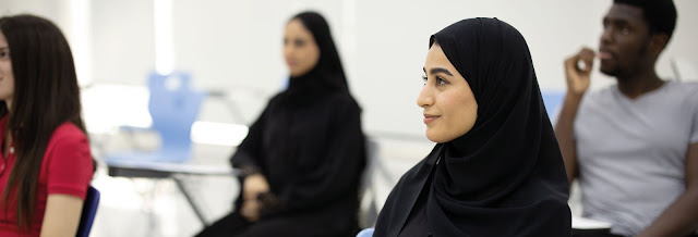 مؤسسة التعليم من أجل التوظيف في دولة الإمارات (EFE-UAE) تطلق برنامج «أجيال 2026» في الجامعة الأمريكية  في رأس الخيمة لتمكين الشباب بمهارات الذكاء الاصطناعي والاقتصاد الأخضر